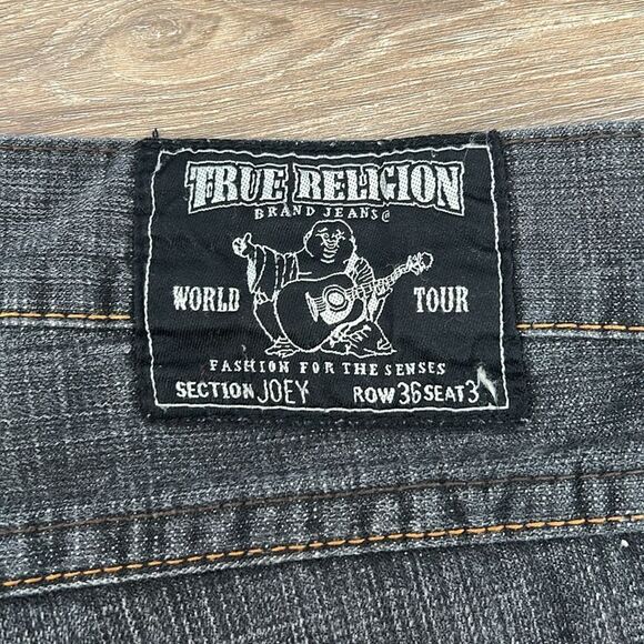True Religion Men's Black Joey Distressed Straight Jeans Sz 36 - Picture 8 of 11
